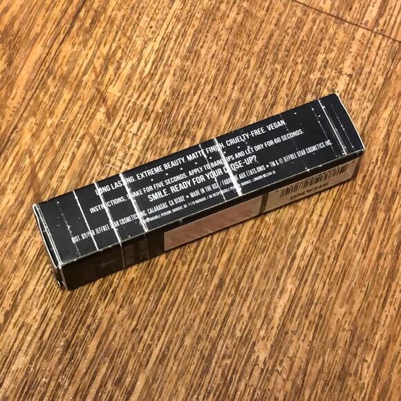 Jeffree Star x Shane Dawson Velour Liquid Lipstick in Shane Brown Metallic - Picture 4 of 6